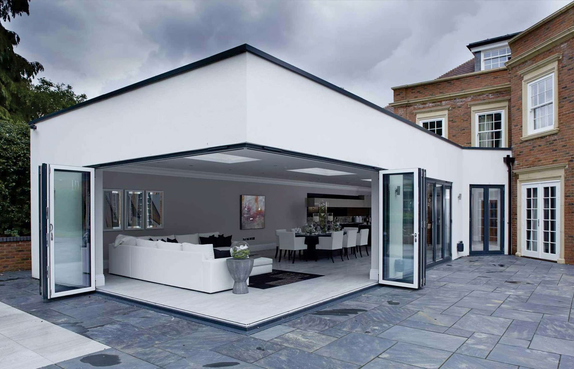 Cửa Nhôm Tấm Lớn LÜMAL L125G Asia - Cửa nhôm tấm lớn LÜMAL L125G Asia, tầm nhìn rộng, giá hợp lý.